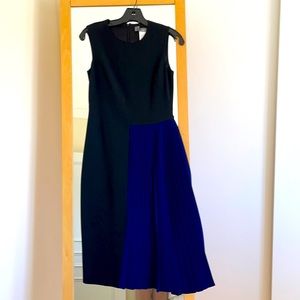Preowned Max Mara made in Italy dress size 2